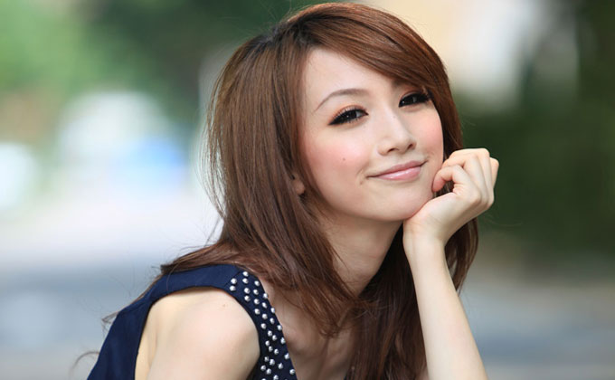 美人デパートガール