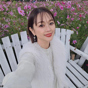 美容クリニック経営・美里（みさと・みり）