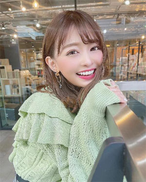 ゆず（柚子・YUZU）18歳