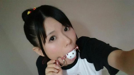 楓（かえで）22歳、SMプレイが好き