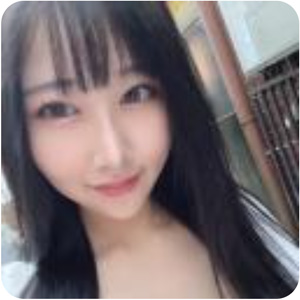 小夏(こなつ)32歳、OL(事務)