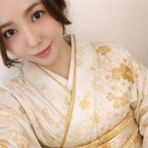 令子（れいこ）