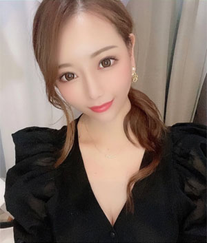 独身 香奈（かな）