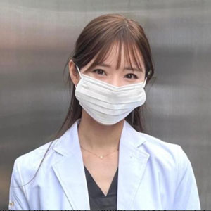 麻衣（まい）35歳、医者（外科医）