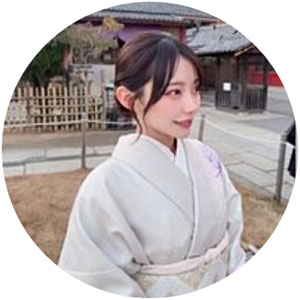 受付のジャスミン