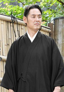 玄海（降霊祈祷師）