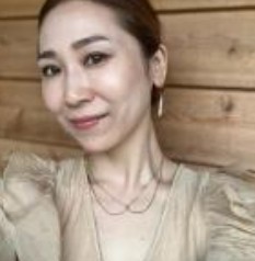 絵美(えみ)37歳、独身事務員