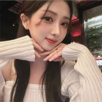 みゆ、26歳、歯科助手