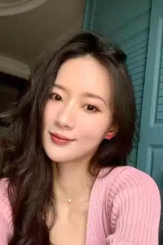 張寧(Zhangning)は中国のモデル