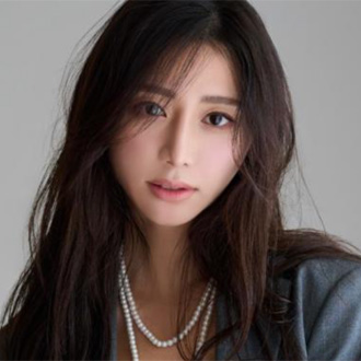 ミルアウ上層部 淳子
