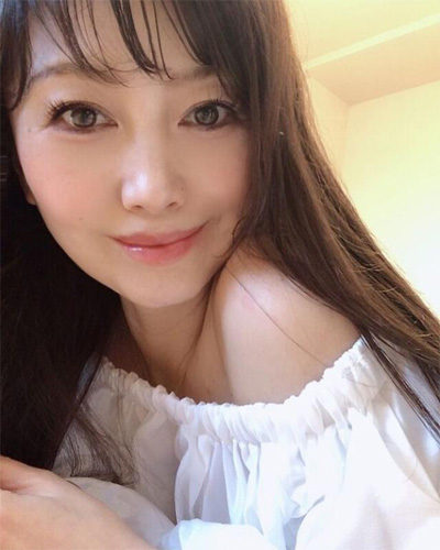 看護師 静恵（しずえ）